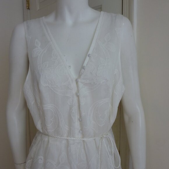 Marchesa Rosa Calla Embroidered Tiered Maxi Dress - Picture 12 of 16